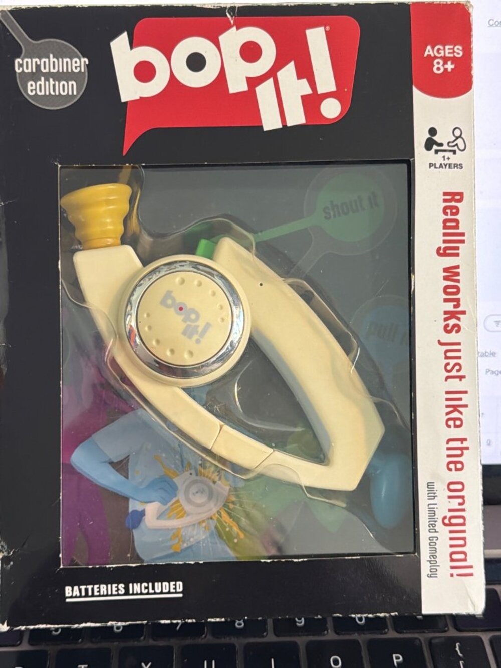 Bop It! Carabiner Edition Handheld Game Original Box Needs Batteries